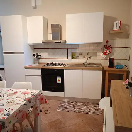 Per Chi Ama Mare E Montagna! בית נופש קמאיורה