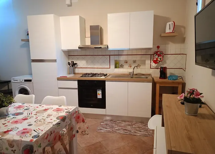 Per Chi Ama Mare E Montagna! Дом отдыха Камайоре